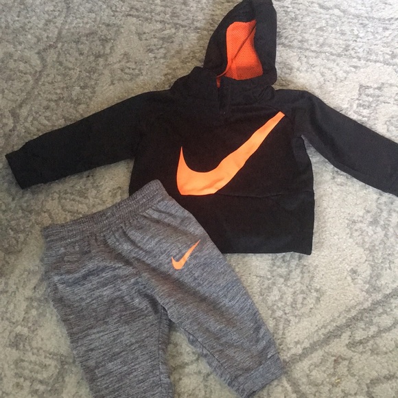 nike sweatsuit for baby boy